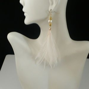 ❤️IN VOGUE - Pink Feather Pearl Dangle Earrings 5"